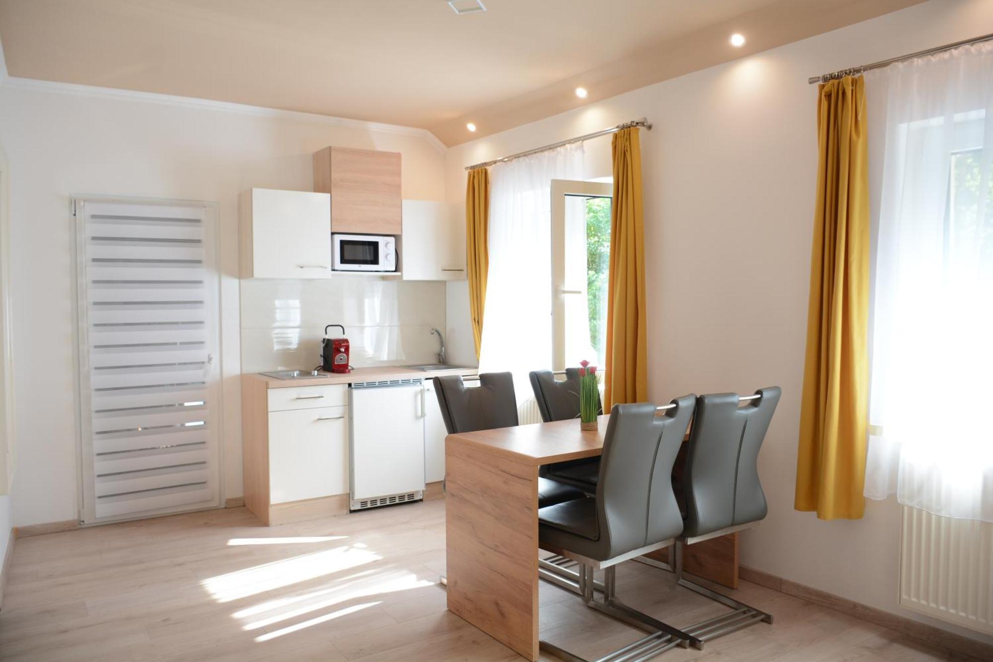 Gaestehaus Coco Krems an der Donau Ngoại thất bức ảnh